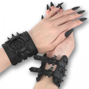 Demonia Spiked Wrist Cuff (Pair) Leather Asusteet Mustat Suomi | VP3-54855I4