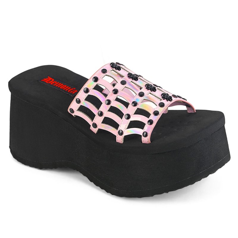 Demonia Funn 13 Platform Studded Spiderweb Slide Naisten Sandaalit Pinkki Suomi | PU5-23582Z4